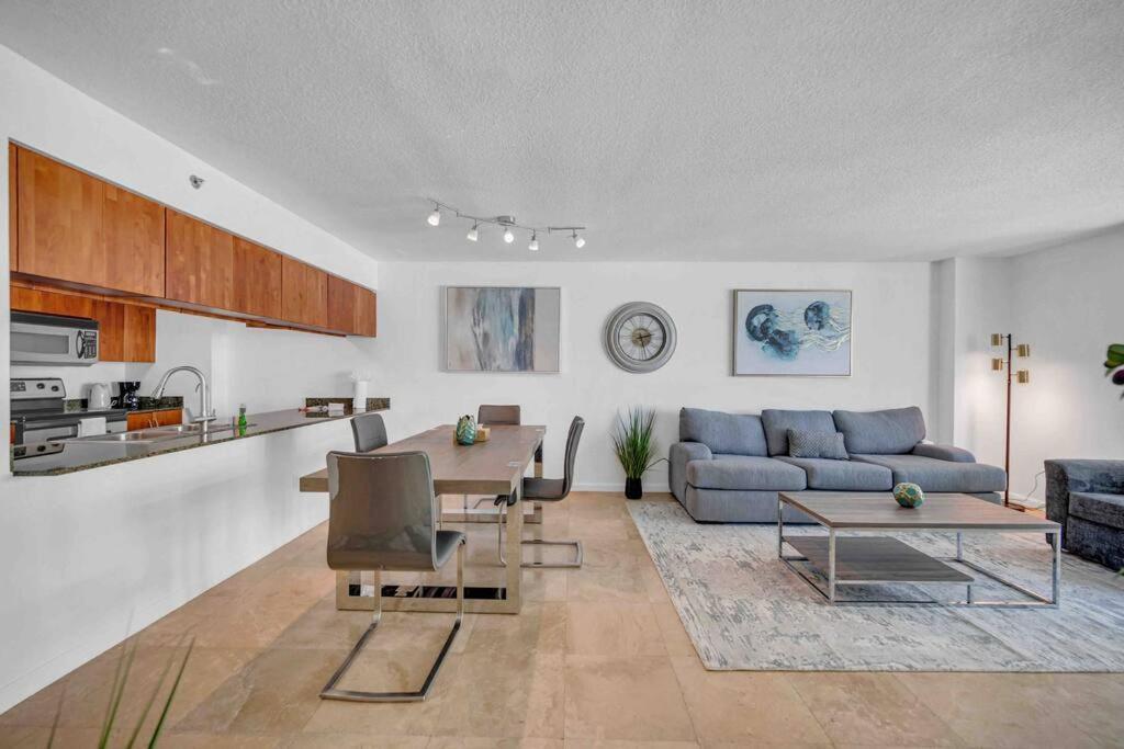 Spacious 36Th Flr 1 Bd 1 Bt • Brickell • Bay View マイアミ エクステリア 写真